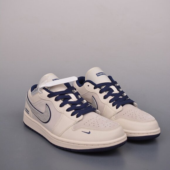 Air Jordan 1 Supreme Blue White